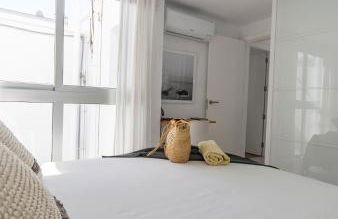 Cozy and sea views private terrace apartment - Foto 9