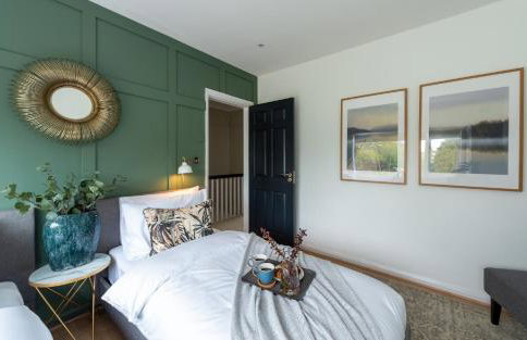 Large Luxury Solihull 5 Bedroom House - The Residence - Close to NEC - Sleeps 9 - Photo 23