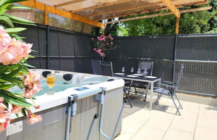 Appartement de standing avec jacuzzi - Foto 30