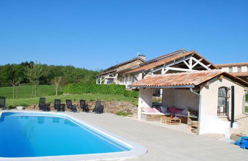 Cottage in France with Covered Terrace - Foto 7