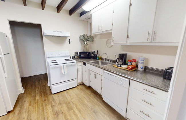 The Lofts at 107 - Foto 35