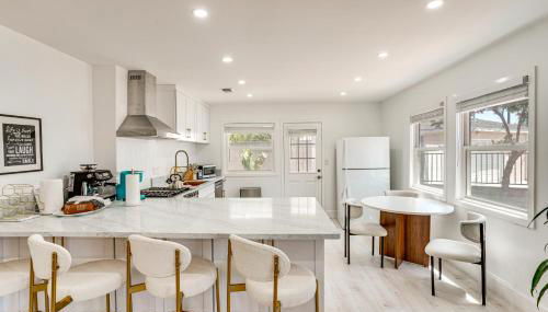 7 Mi Huntington Beach Family Home with Patio! - Foto 3