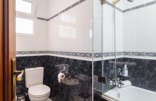 GuestReady - Breathtaking seaview in Caniço - Foto 35