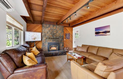 Walk to the Village, Hot Tub, SHARC pass, AC, Games, Bikes, Grill, Pet-Friendly - Foto 38