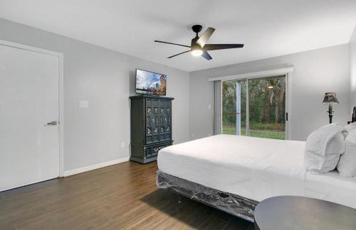 Familiar Retreat with Resort Access Near Disney - Foto 17