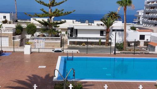 FIRST LINE Villa Floor Studio Apartment with amazing sea view Air Conditioned just 50m from the beach - Foto 3