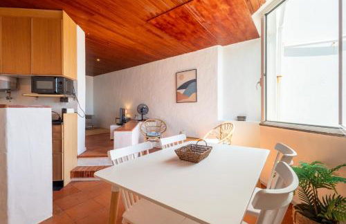 Muito acolhedor com vista de mar - Foto 10