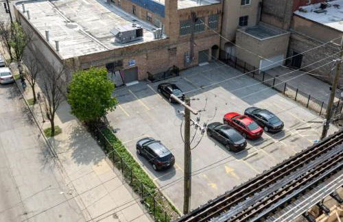 Friendly 3BR Chicago Getaway Near McCormick 2001 S State St - 2G - Foto 18