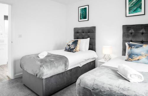 Modern 2 Bed Apartment - Sleeps 3 - Netflix - Parking 55C - Foto 12