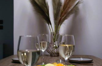 Villa Viventia with Heated Pool - Photo 7