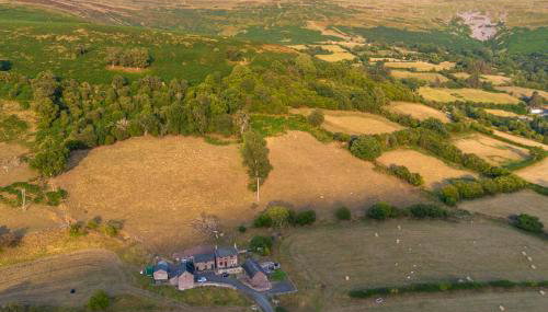 Dew Cottage with Hot Tub - Foto 5