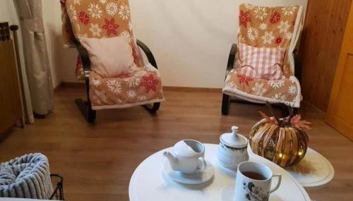 Holiday Home with Three Bedrooms and Garden - Photo 5