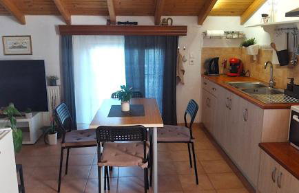 Cosy Loft Apartment, Argyrades - Foto 18