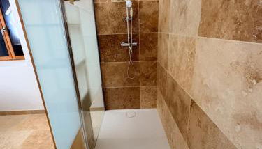 Moulin Bondon, group cottage - 14 beds - Foto 4, Shower