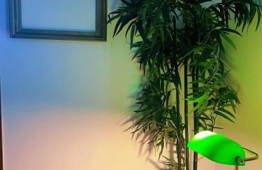 Ironbound 4 bdrm Industrial Suite! FREE parking - Photo 9