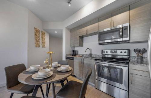 Prestige Living in DTWN 3 Min From Las Olas - Photo 15