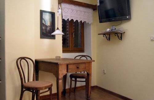 Kamene Priče rooms, music and food - Photo 66