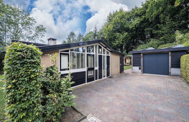 Dog-friendly Stay w/ Spa - Photo 35