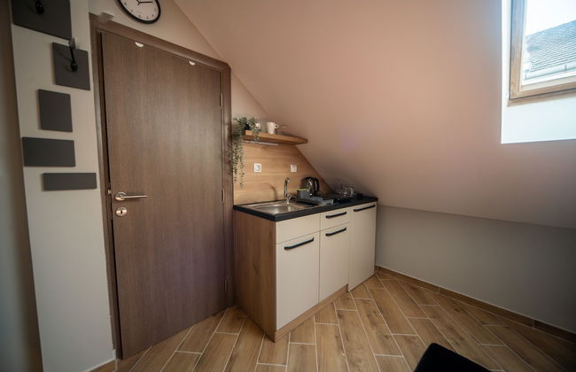 Manoir Apartments - Photo 28