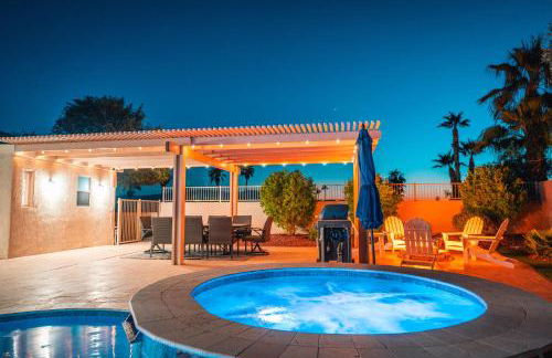 Grand Havasu Oasis with Custom Pool & Spa! - Foto 8