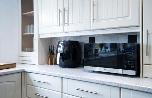 Norfolk Luxe Beach House Sleeps 8 Dog Friendly - Foto 29