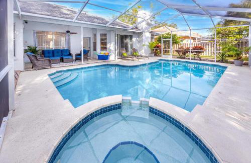 Palm Harbor Paradise - Spacious Home In Quiet Neighborhood with Heated Pool, Billiard Room, Hot Tub - Foto 32