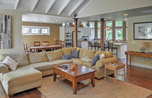 Gorgeous Wapato Point Lakehouse with Private Hot Tub - Foto 4