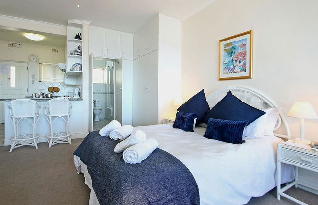 Sandringham III - Photo 2