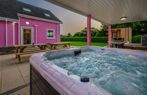 Lilys Pink House - Photo 27