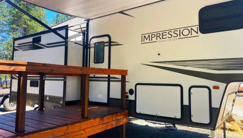 RV42 with Large Deck on a Creek - Foto 2