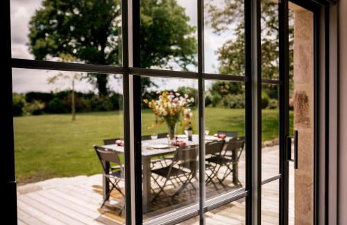 Proche PuyDuFou - Gite Maison La Roulière - Foto 40