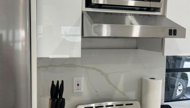 Transit-Friendly Flamingo Park Hideaway - Foto 4