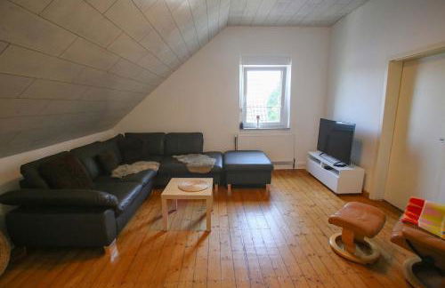 85 qm DG nahe Uni und City bis 6 P 4 Zi KDB - Foto 1