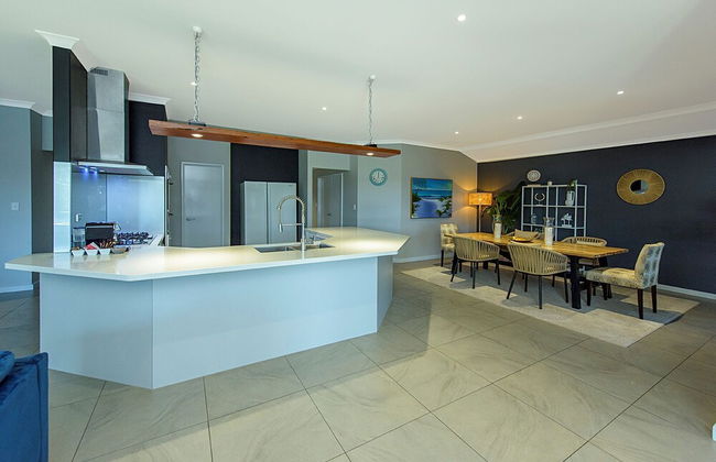 Aqua Tides - Photo 11