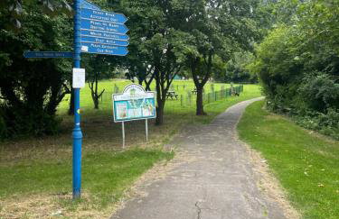 Cosy Flat behind a CreekBeach in Grays - Foto 23