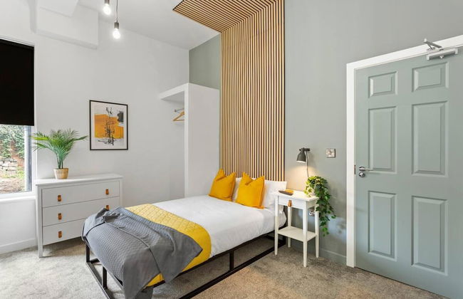 Studio 2 in Nottingham - Photo 6