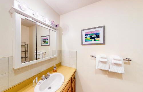 The Summit: 46 - Photo 21