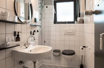 Buer City Apartment mit Balkon - Photo 8