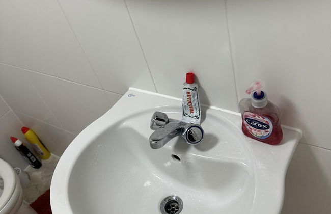 Immaculate 2-bed Apartment in Greenhithe - Foto 14