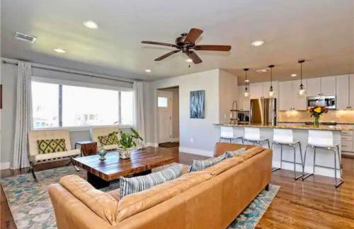 Private Pool & Hot Tub! Charming Hill Country Home Minutes to Wineries/Shops! - Foto 5