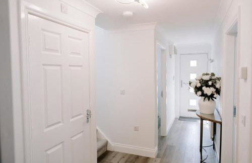 Apsley Way, 5 bed 4 bathroom house - Foto 41