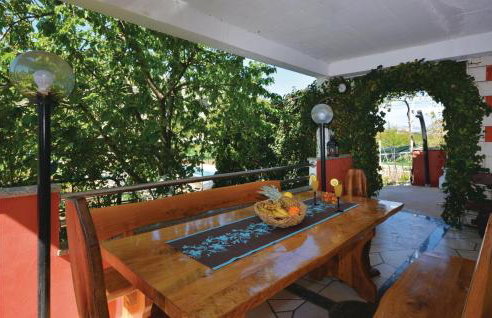 Beautiful Home In Srinjine With Sauna - Photo 10