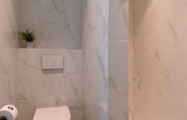 Luxurious Penthouse With Beautiful Seaview - Photo 36