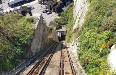 Beautiful Garden Apartment in Leafy St Leonards 5 Mins to Beach - Foto 17