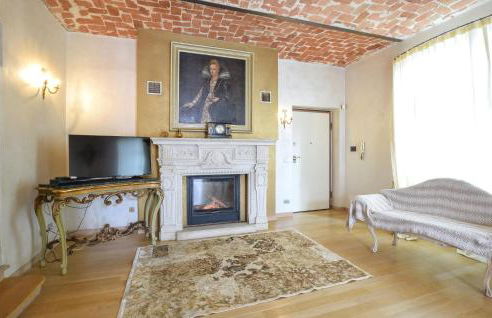 Nice Apartment In Santo Stefano Belbo - Photo 4