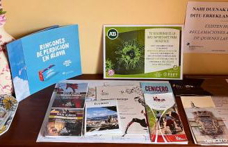 URIBE-ENEA Casa sola con amplio patio en Elciego con visita a bodega, siempre sujeta a disponibilidad - Foto 6