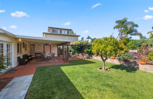 Bay Park Garden Paradise - central Location, AC, Washer Dryer & Private yard! - Foto 23