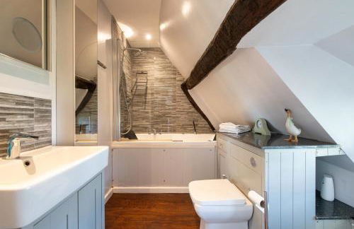 Castle Hill Cottage on a Scheduled Monument - Foto 10