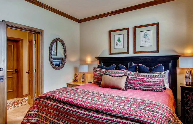 Highlands Area by East West Hospitality - Photo 30