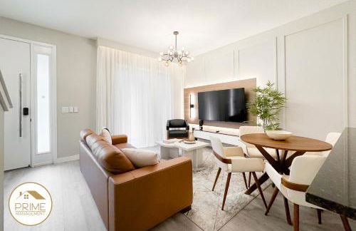 Elegant 3BR Townhouse wResort Pool10 Min Disney - Foto 16